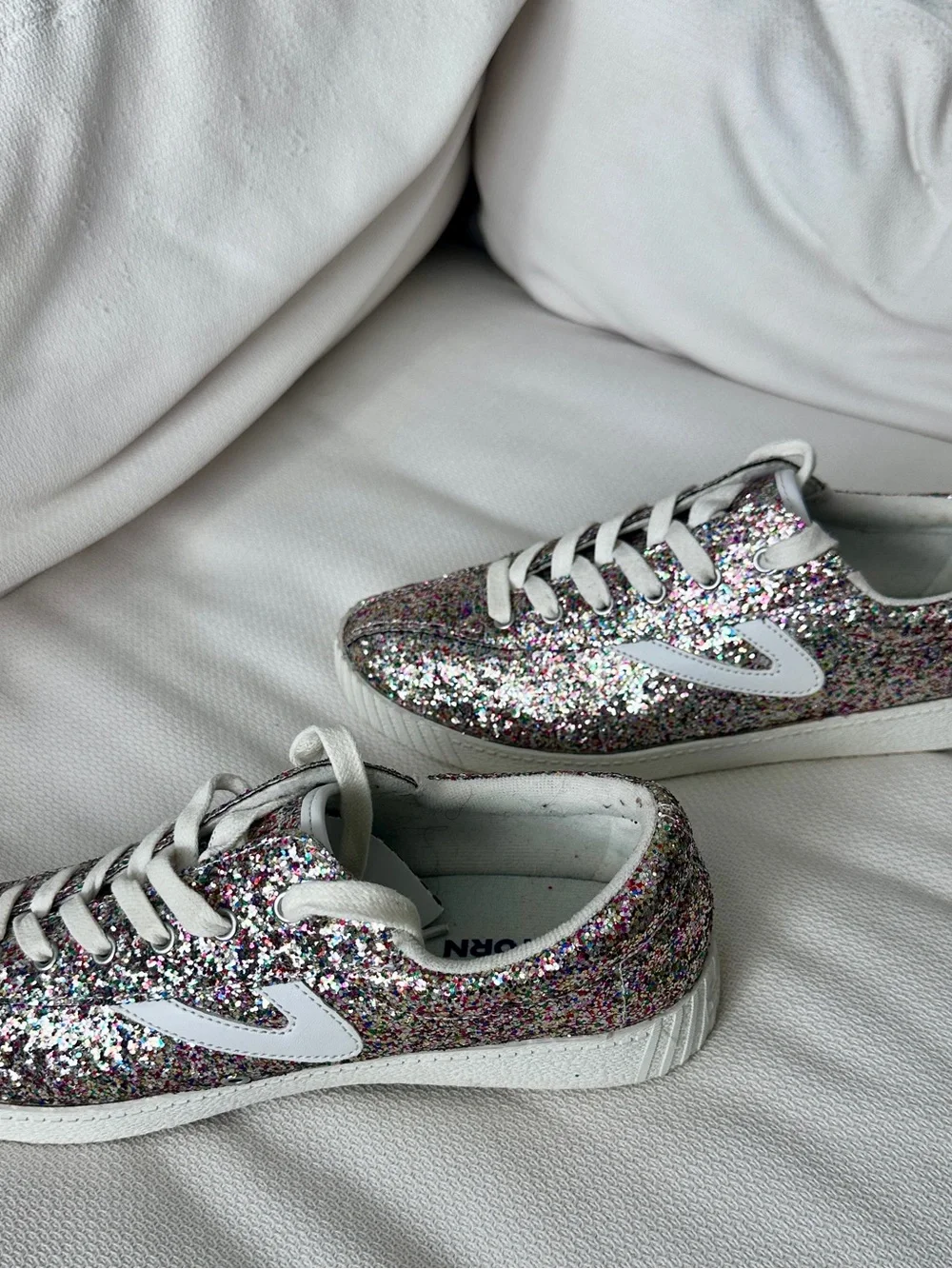 Tretorn sparkling silver